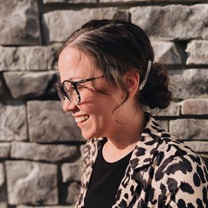 Meet your Posher, Breanna